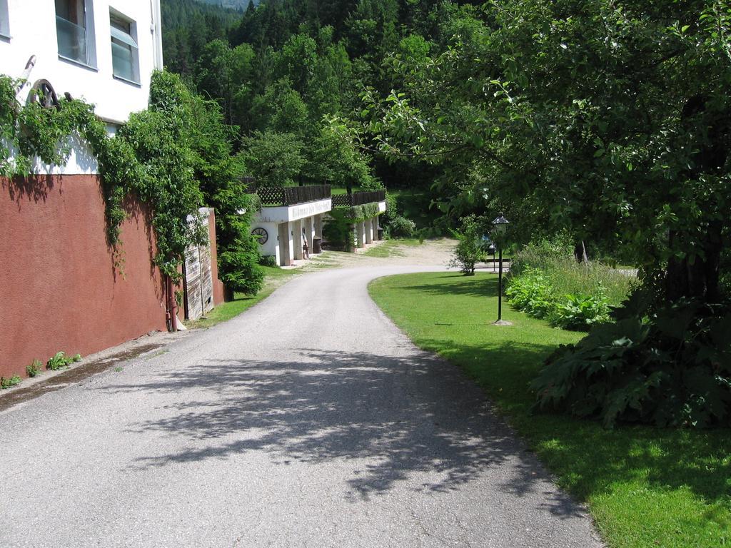 Hotel Backer-Ferdl Panzio Hinterstoder Esterno foto